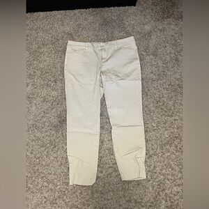 Old navy Women’s Cream Straight-Leg Jeans